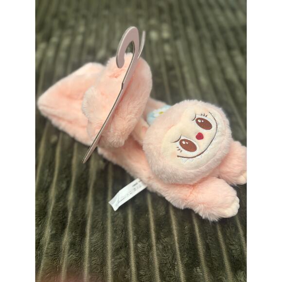 NEW Pop Mart Pink Monsters Scented Scarf - Picture 7 of 7